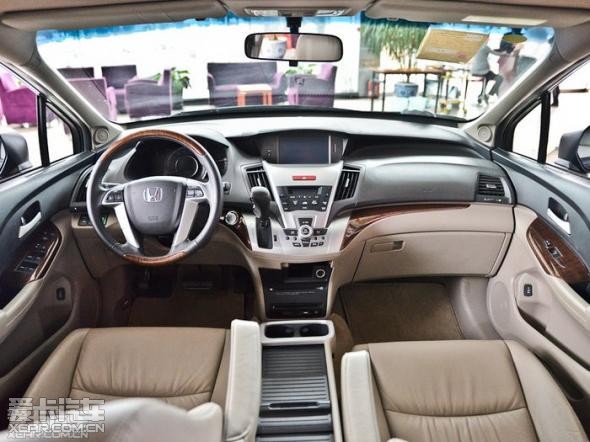 ���񳵳���